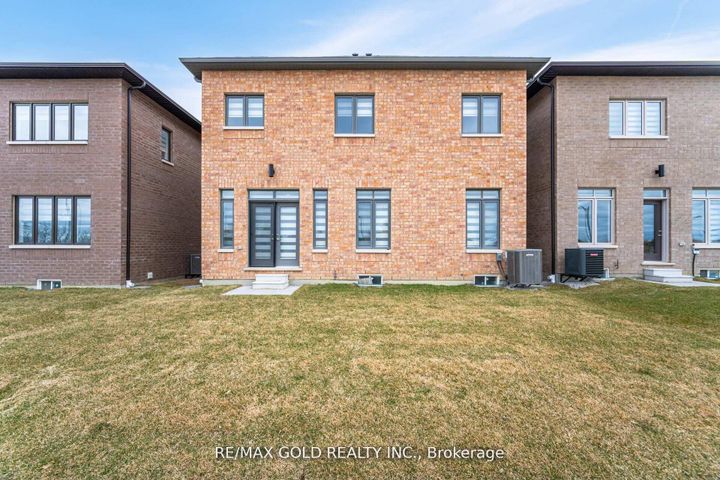 Photo 49 at 15 Duxbury Road, Wellington North, Brampton