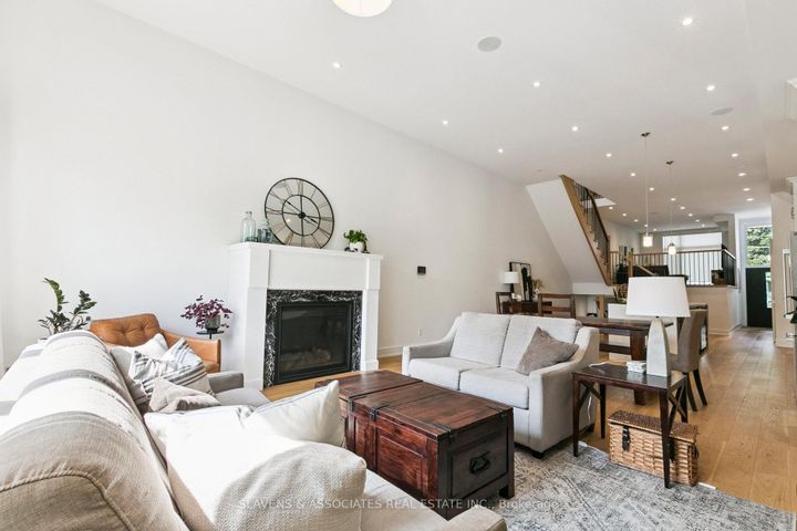 Photo 11 at 1040 Enola Avenue, Lakeview, Mississauga