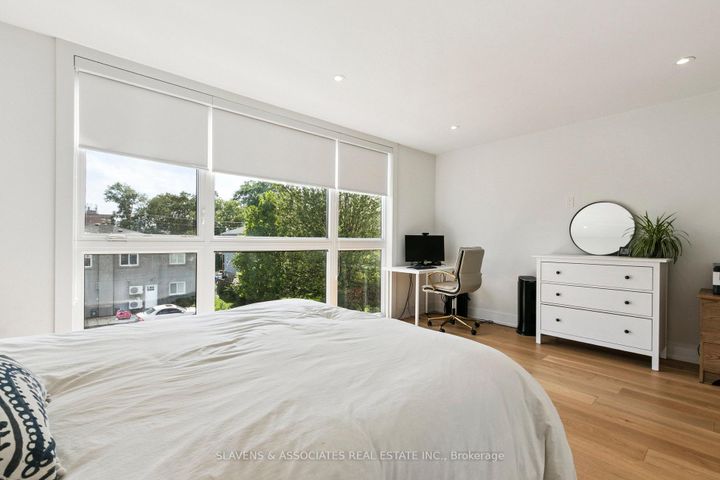 Photo 20 at 1040 Enola Avenue, Lakeview, Mississauga