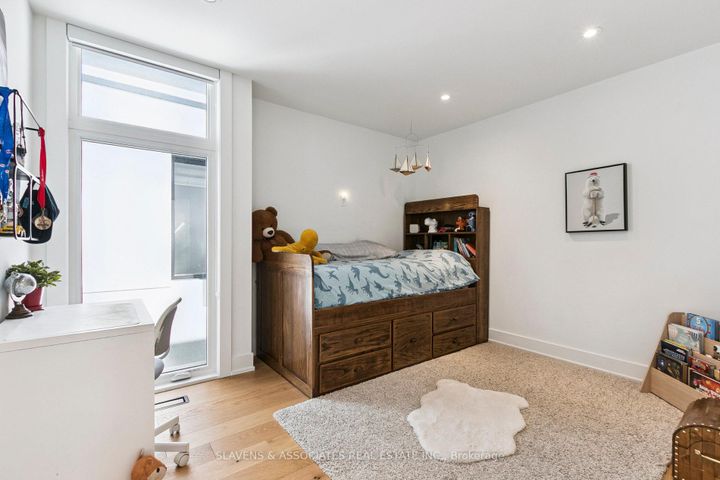 Photo 24 at 1040 Enola Avenue, Lakeview, Mississauga