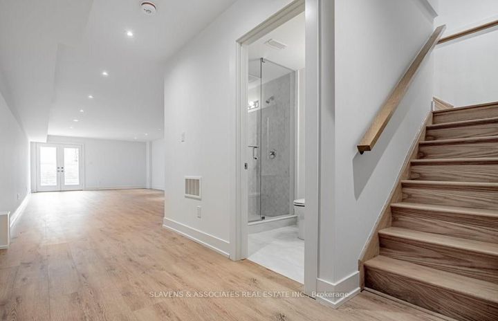 Photo 29 at 1040 Enola Avenue, Lakeview, Mississauga