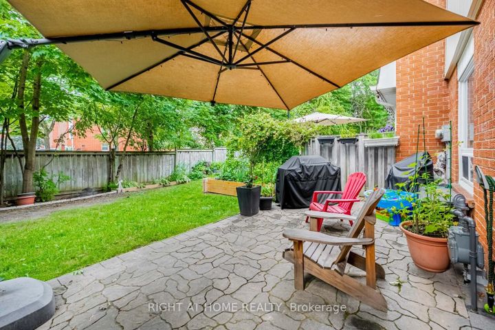 Photo 30 at 19 - 345 MEADOWS Boulevard W, Rathwood, Mississauga
