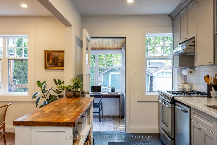 Photo 15 at 13 Methuen Avenue, Lambton Baby Point, Toronto