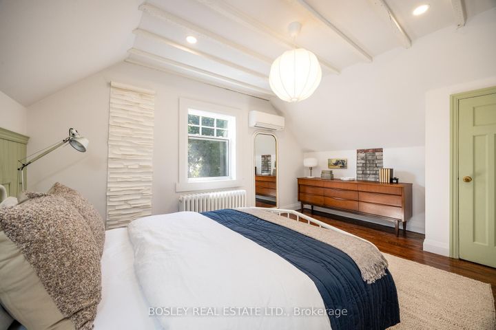 Photo 24 at 13 Methuen Avenue, Lambton Baby Point, Toronto
