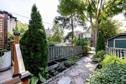 Photo 42 at 13 Methuen Avenue, Lambton Baby Point, Toronto