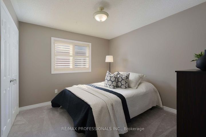 Photo 24 at 5119 Forestwalk Circle, Hurontario, Mississauga