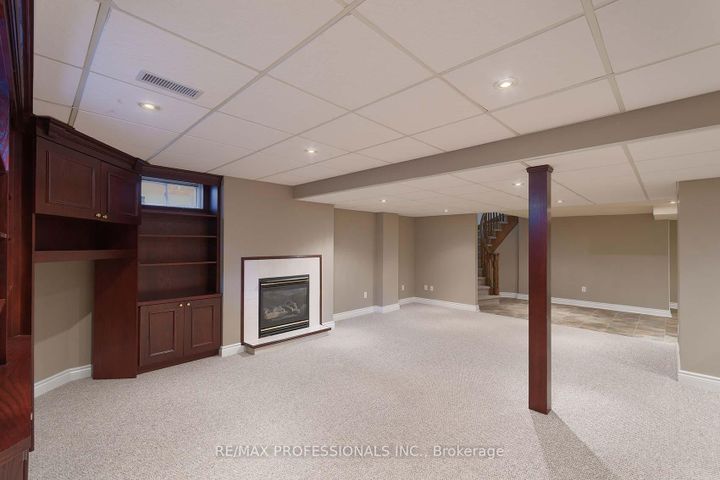 Photo 27 at 5119 Forestwalk Circle, Hurontario, Mississauga