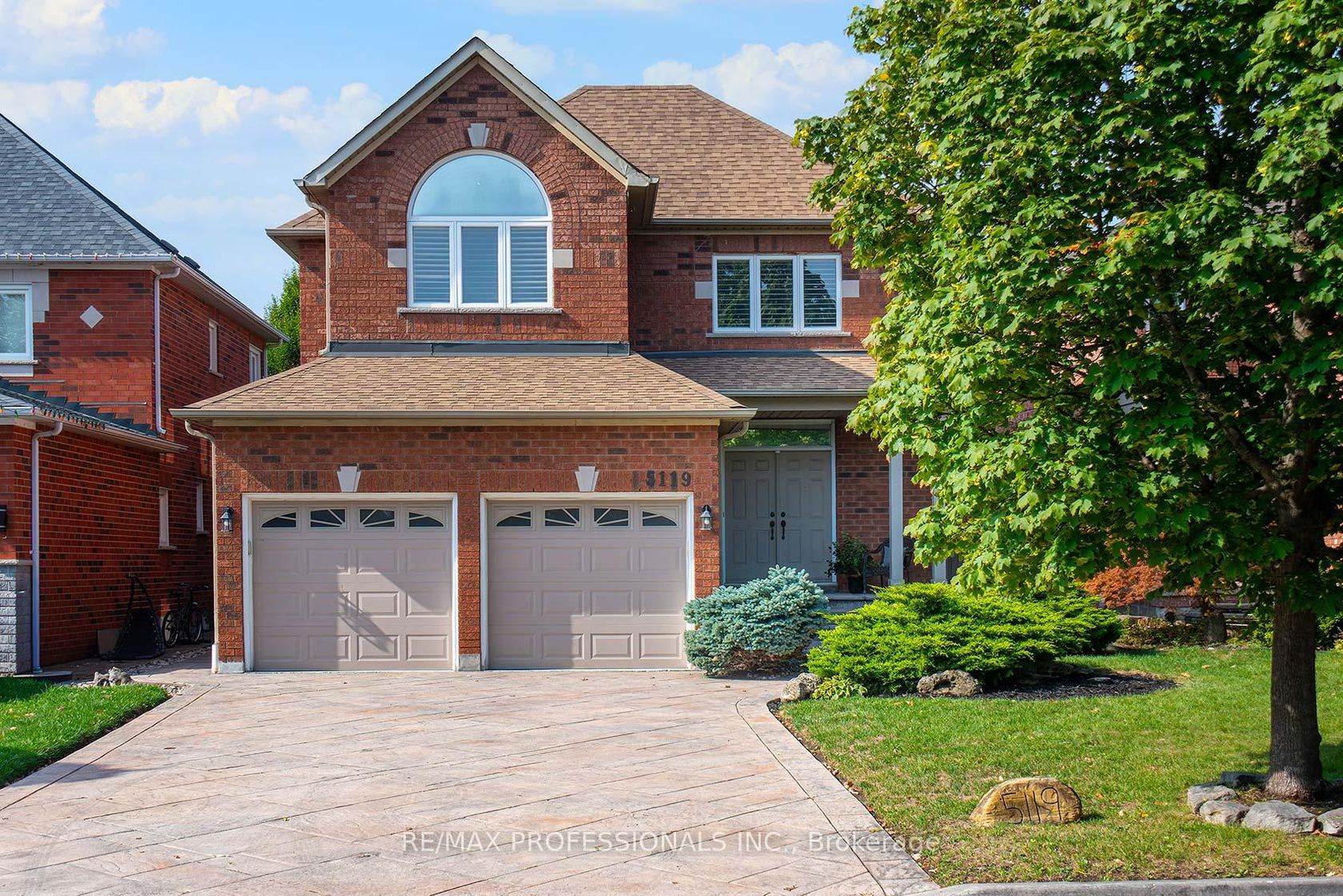 5119 Forestwalk Circle, Hurontario, Mississauga 2