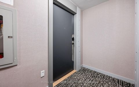 Photo 7 at PH07 - 105 Oneida Crescent, Langstaff, Richmond Hill