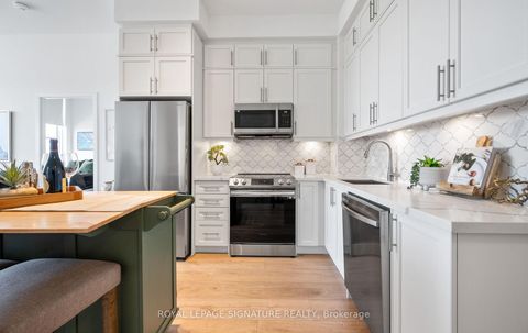 Photo 13 at PH07 - 105 Oneida Crescent, Langstaff, Richmond Hill