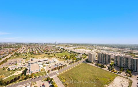 Photo 38 at PH07 - 105 Oneida Crescent, Langstaff, Richmond Hill