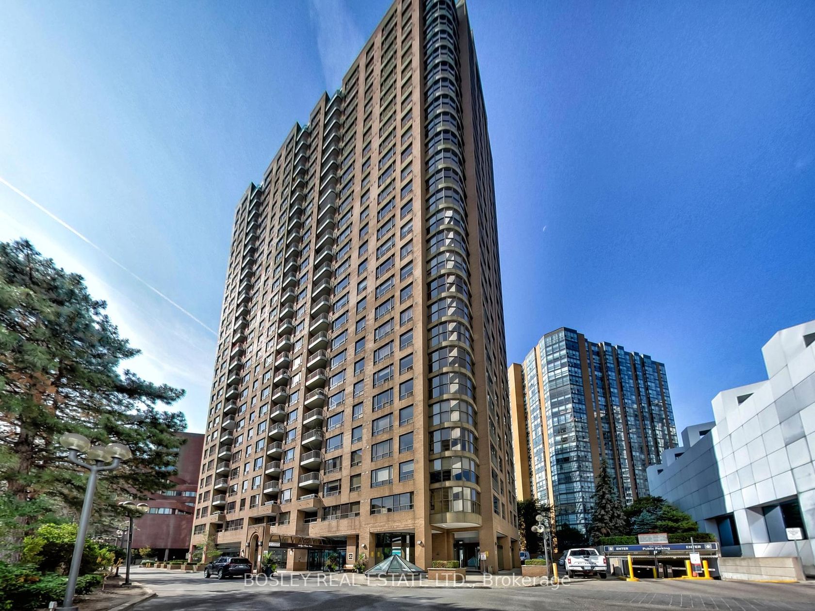 203 - 100 Upper Madison Avenue, Westgate, Toronto 