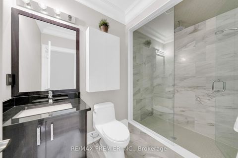 Photo 39 at 19 Petrolia Court, South Richvale, Richmond Hill