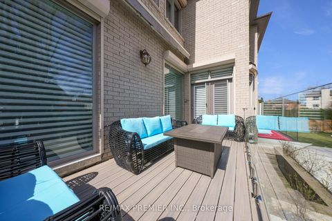 Photo 45 at 19 Petrolia Court, South Richvale, Richmond Hill