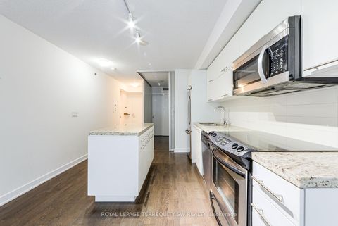 Photo 13 at 314 - 21 Nelson Street, Waterfront Communities C1, Toronto