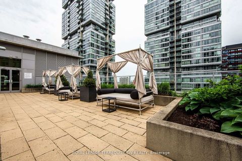Photo 36 at 314 - 21 Nelson Street, Waterfront Communities C1, Toronto