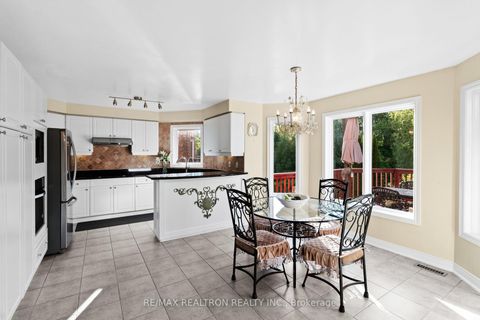 Photo 16 at 56 Sadot Court, Beverley Glen, Vaughan