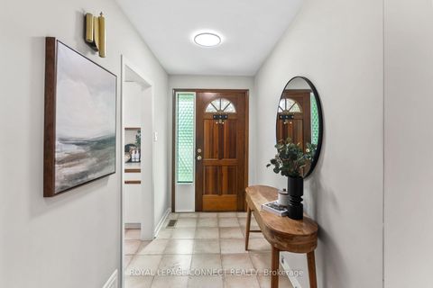 Photo 4 at 38 Limevale Crescent, West Hill, Toronto