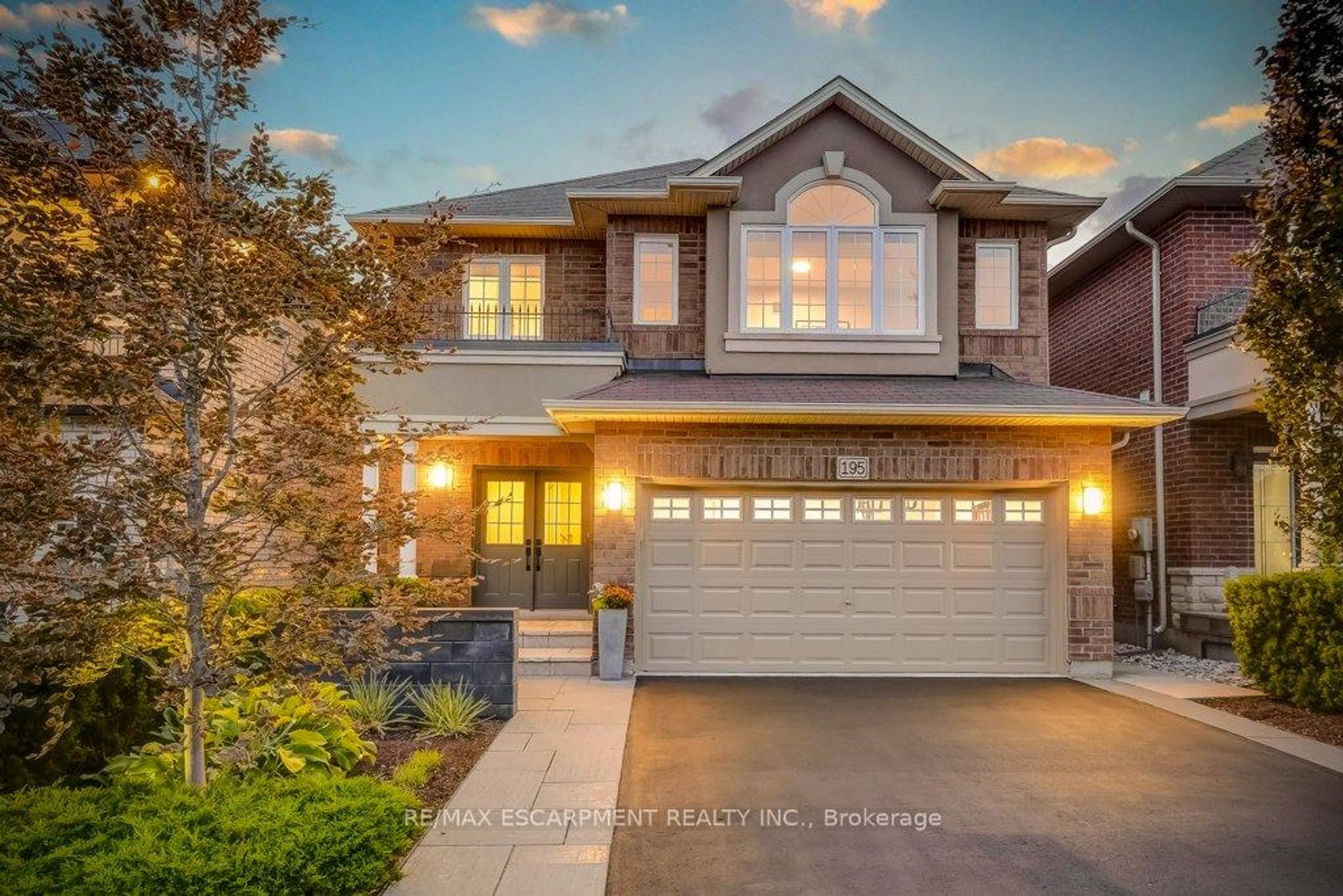 195 Painter Terrace, Waterdown, Hamilton 2