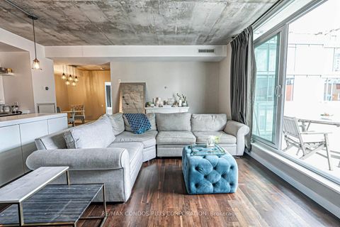 Photo 6 at 424 - 75 Portland Street, Waterfront Communities C1, Toronto