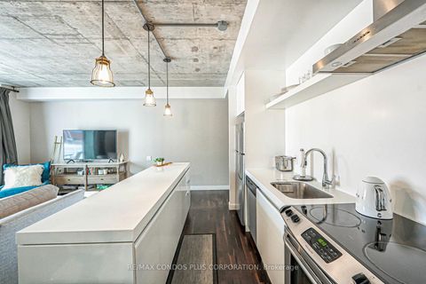 Photo 7 at 424 - 75 Portland Street, Waterfront Communities C1, Toronto
