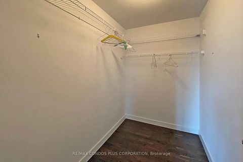 Photo 10 at 424 - 75 Portland Street, Waterfront Communities C1, Toronto