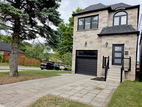 Photo 1 at 99A Leyton Avenue, Oakridge, Toronto