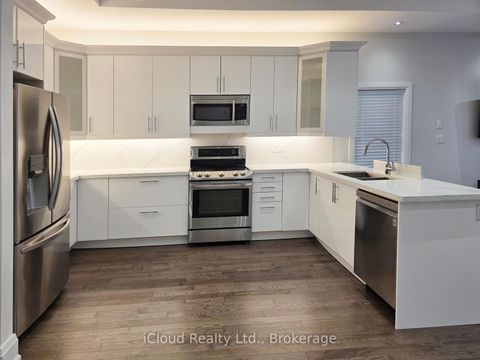 Photo 5 at 99A Leyton Avenue, Oakridge, Toronto