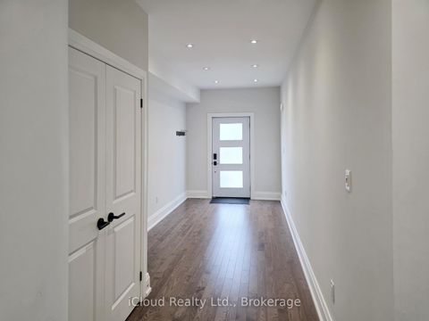 Photo 10 at 99A Leyton Avenue, Oakridge, Toronto