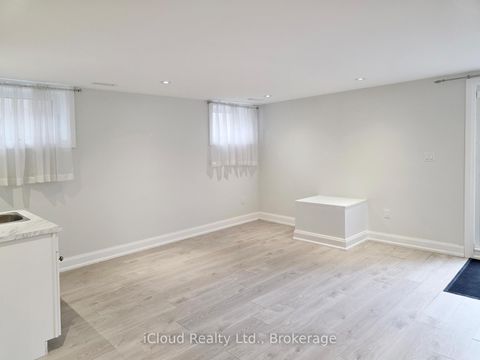 Photo 29 at 99A Leyton Avenue, Oakridge, Toronto