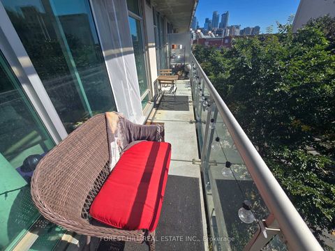 Photo 3 at 516 - 650 Queens Quay W Boulevard, Niagara, Toronto