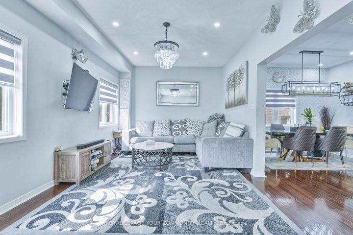 Photo 10 at 12 Homeview Road, Bram East, Brampton