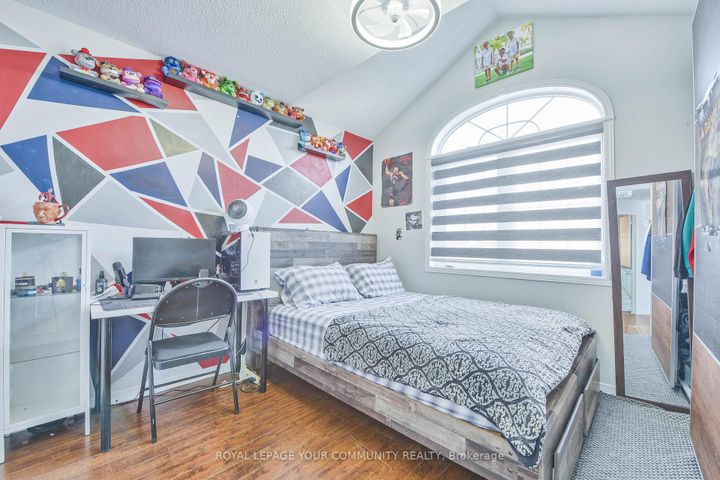 Photo 21 at 12 Homeview Road, Bram East, Brampton