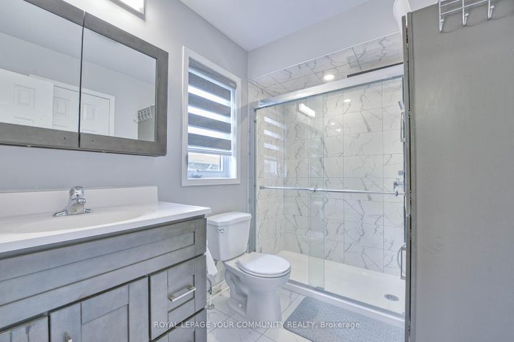 Photo 24 at 12 Homeview Road, Bram East, Brampton