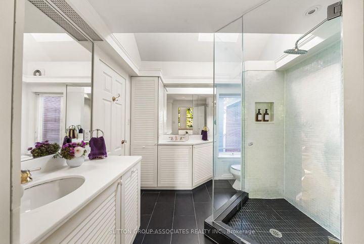 Photo 25 at 193 Howland Avenue, Annex, Toronto