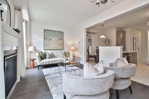 Photo 2 at 129 Marigold Gardens, GO Glenorchy, Oakville