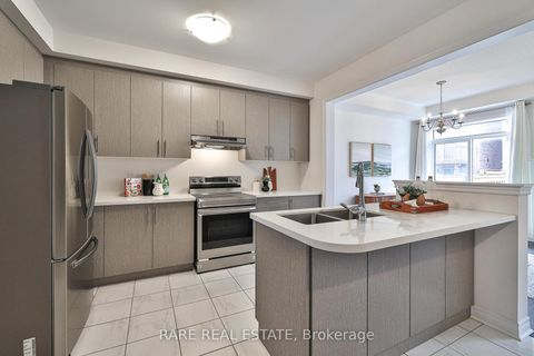 Photo 3 at 129 Marigold Gardens, GO Glenorchy, Oakville