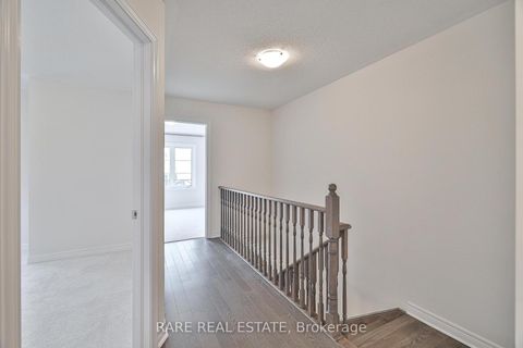 Photo 20 at 129 Marigold Gardens, GO Glenorchy, Oakville