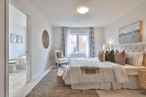Photo 22 at 129 Marigold Gardens, GO Glenorchy, Oakville