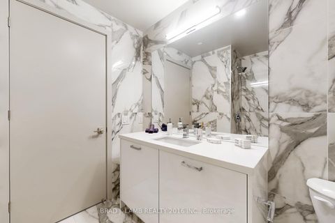 Photo 12 at 913 - 195 McCaul Street, Chinatown, Toronto Photo 12 at 913 - 195 McCaul Street, Chinatown, Toronto