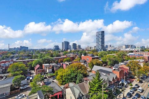 Photo 15 at 913 - 195 McCaul Street, Chinatown, Toronto