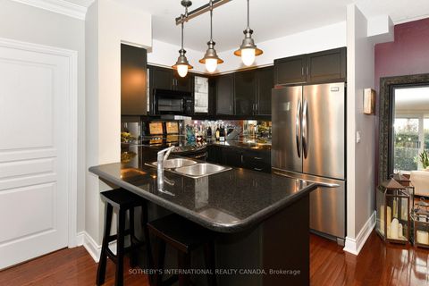 Photo 13 at 327 - 10 Delisle Avenue, St. Clair, Toronto
