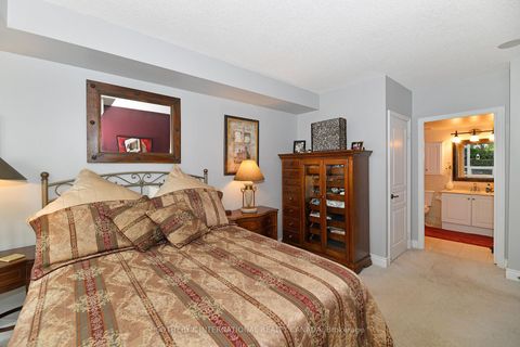Photo 15 at 327 - 10 Delisle Avenue, St. Clair, Toronto