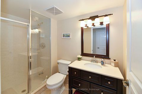 Photo 18 at 327 - 10 Delisle Avenue, St. Clair, Toronto