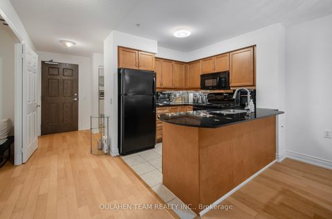 Photo 4 at 310 - 12 Rean Drive, Bayview Village, Toronto