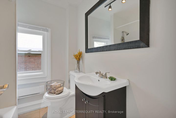 Photo 21 at 246 Bruce Street, Central, Oshawa