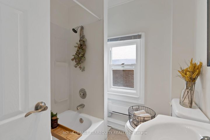 Photo 22 at 246 Bruce Street, Central, Oshawa
