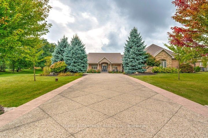 Photo 1 at 17 TEWS Lane, Greensville, Hamilton