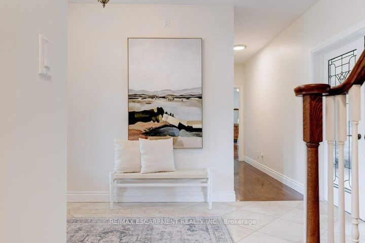 Photo 5 at 17 TEWS Lane, Greensville, Hamilton
