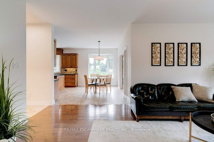 Photo 15 at 17 TEWS Lane, Greensville, Hamilton